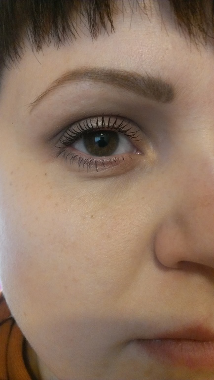 Обновила бровки