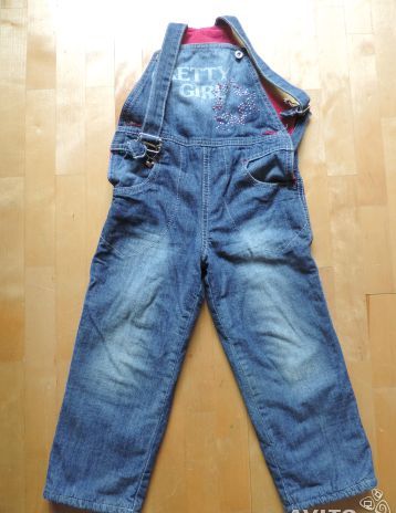 Много одежды на девочку!!!