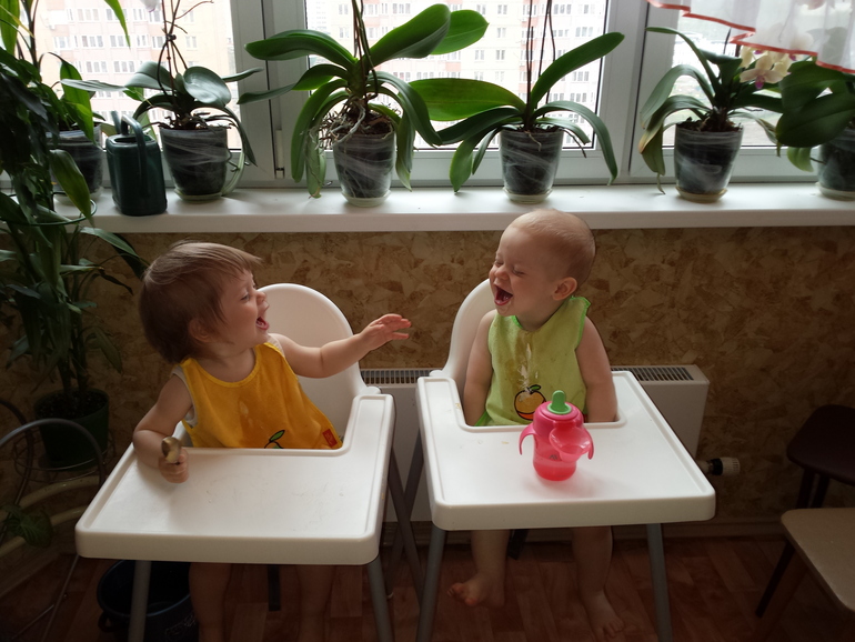 уиии.. Нам 1,5 годика☺