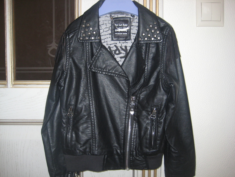 Ищу обувь под эту курточку. По стельке 16,5-17см