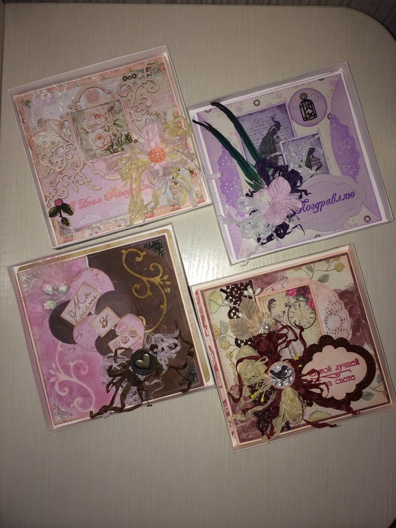 Открытки в подарочных коробочках