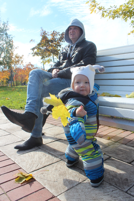 Сладкому Пончику девять!