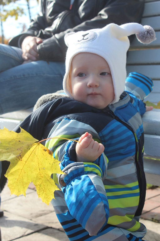 Сладкому Пончику девять!