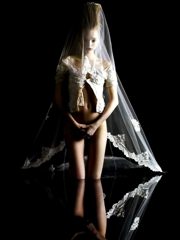 Самые странные фотографии из мира моды.