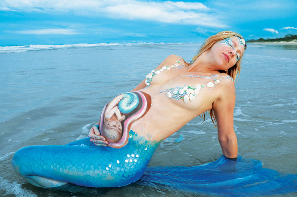 Боди-арт беременных.