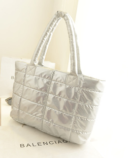 Зимние сумки со скидками от 1900 тенге