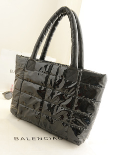 Зимние сумки со скидками от 1900 тенге