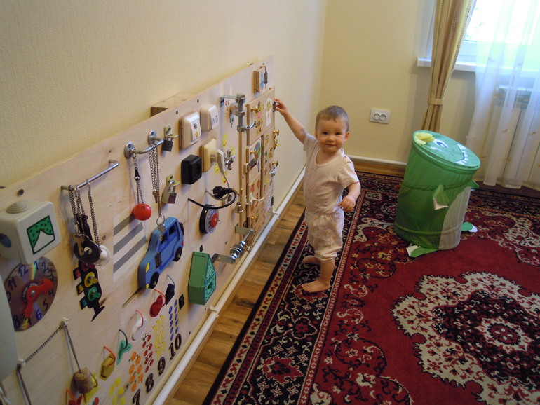 Развивающий пульт.