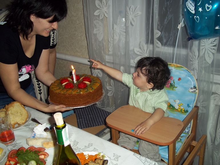 Первый день рождения!!!!!!!!!!!!!!!!