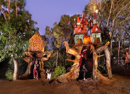 Греция. Minoan Amusement Park - детский парк развлечений