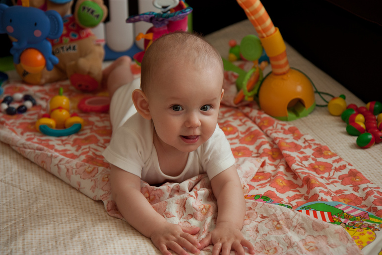 Восемь месяцев моей булочке и 29 годиков мне)))))) Оченьмногофотопост.