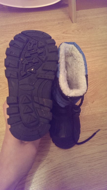 Обувь на девочку б/у и новое обновила 29.01, добавила зиму куома, скороход