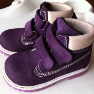 Продам ортопедические ботинки Tiflani 22р. , Rabbit 21р. Б/у. Состояние идеальное.