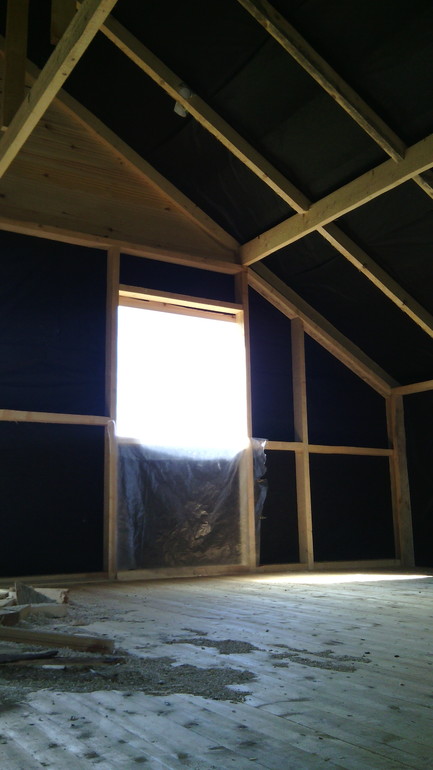 Земля в Москве