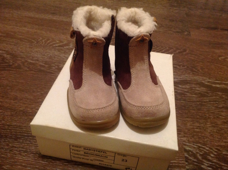 Обувь б/у для мальчика и девочки,размеры разные;почта