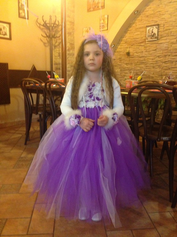 Платья нарядные .Большой выбор! ВСЁ В НАЛИЧИИ! СКИДКИ!