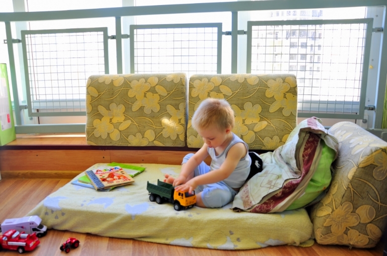 Такие разные домики.