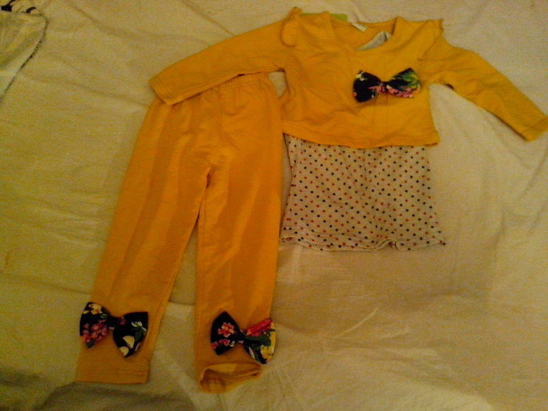 новый костюм для девочки