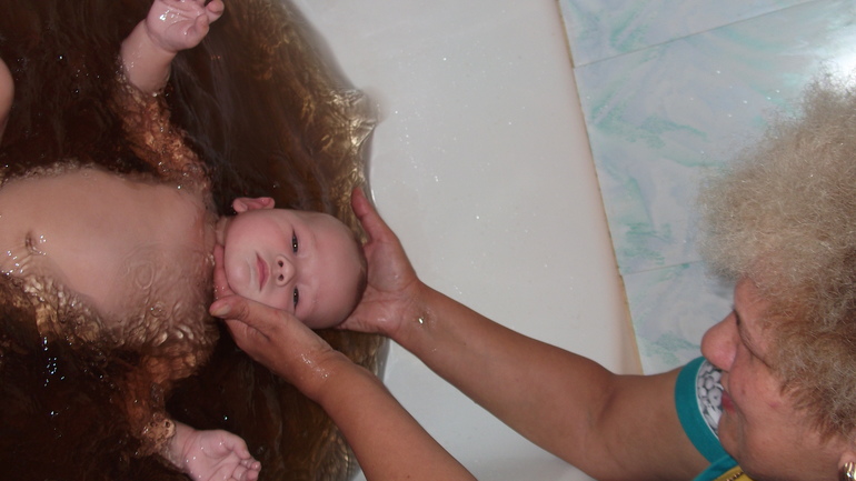 Мой заюшка в гостях у бабушки )