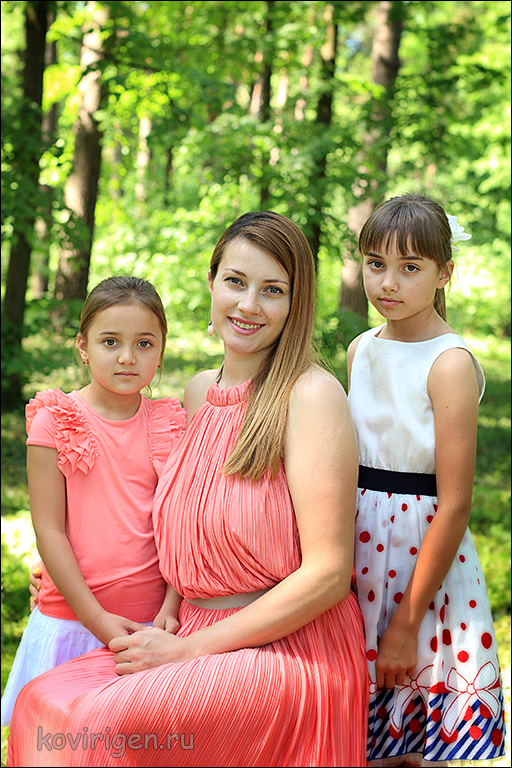 Счастливая мама трих детей!