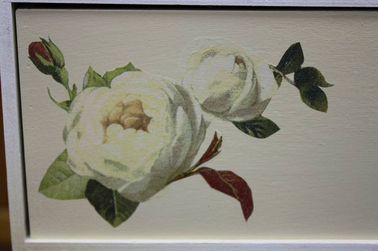 Приступила к заказу на мини-комодик. Серия 8