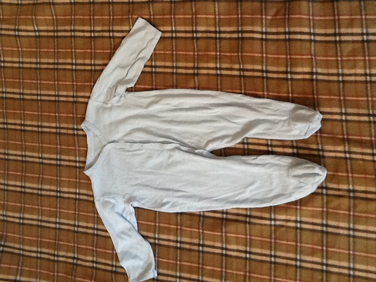 Отдам вещи на мальчика