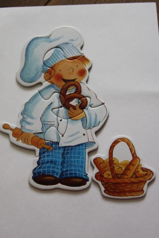 Знакомимся с Профессиями в 2.2 года