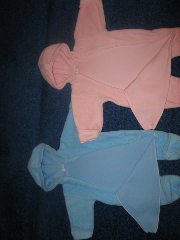 Конверты на выписку+ комбинезоны 0-3 мес