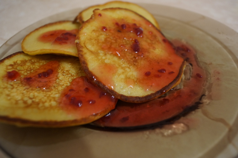 Готовим с детьми. Банановые оладьи.