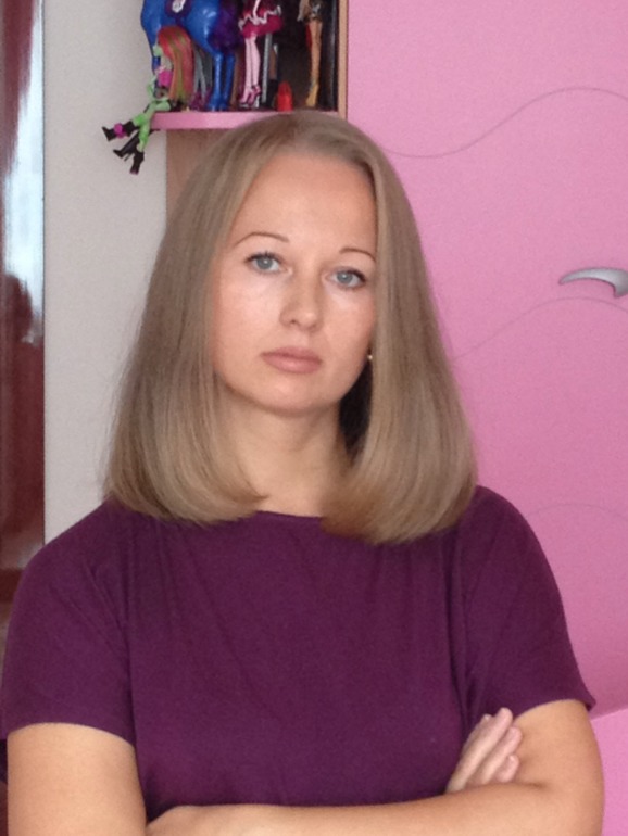 Девченки,я сменила стрижку!!!!!