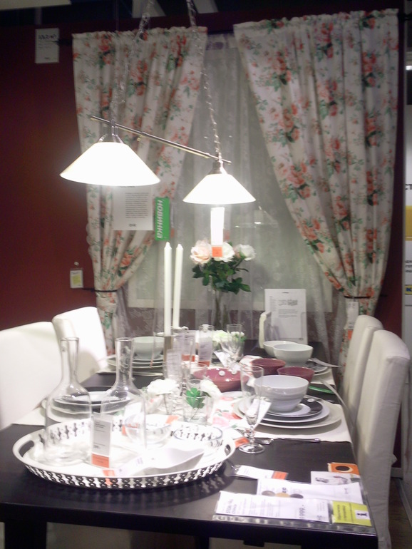 Интерьеры с экспозиций.