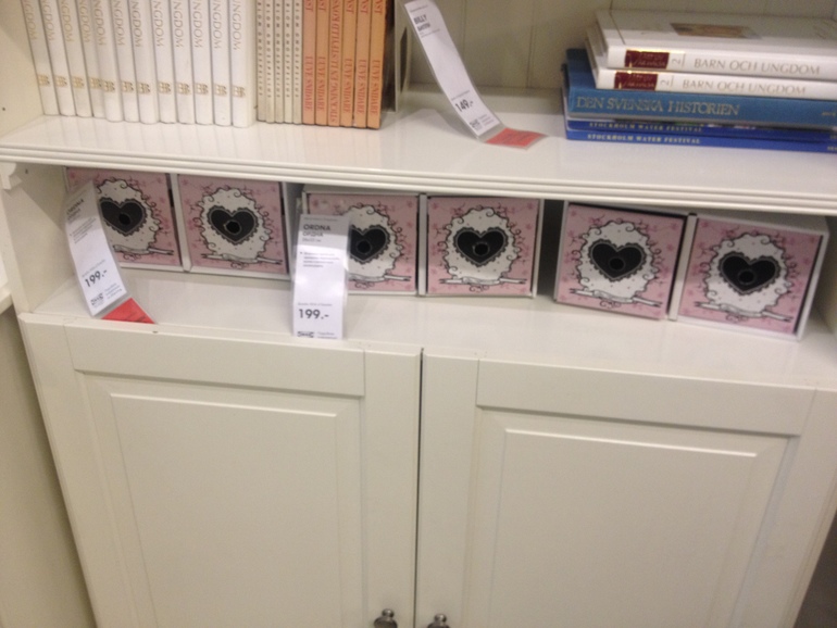 Интерьеры с экспозиций.