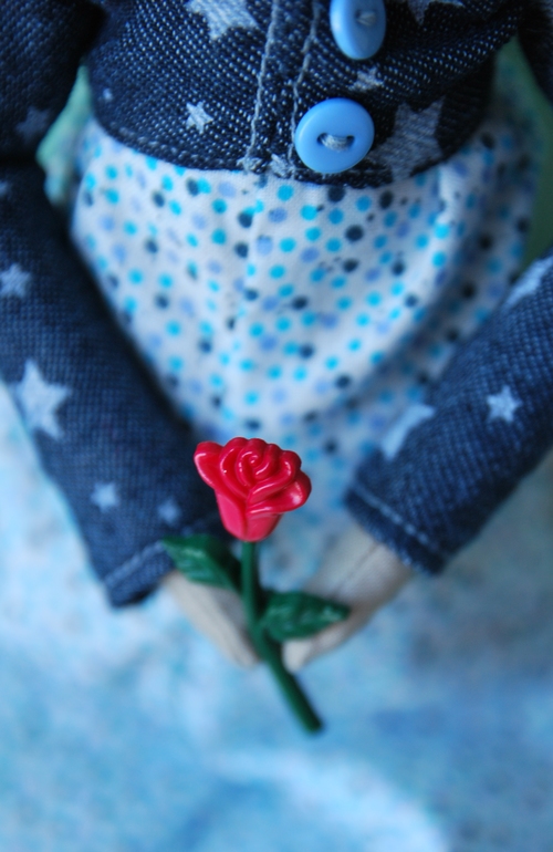 Тильда в джинсовой курточке