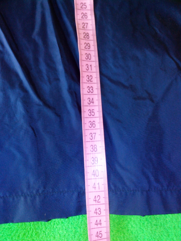 Ветровка из Франции и кофта с капюшоном Qwelle на мальчика б/у