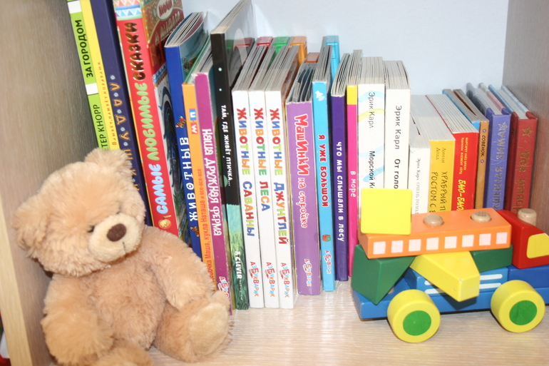 Наши книги в 1 год. Осторожно, Очень много фото!