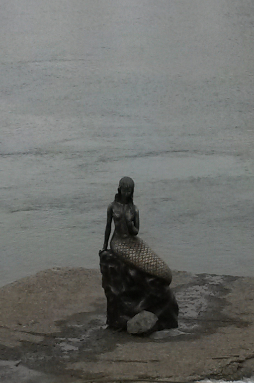 На прогулке...