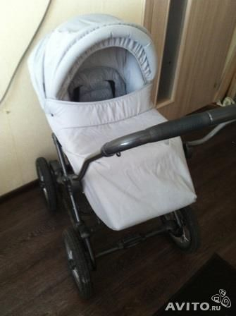 Продаю коляску ROAN MARITA 2 в 1 ( Серебряная)