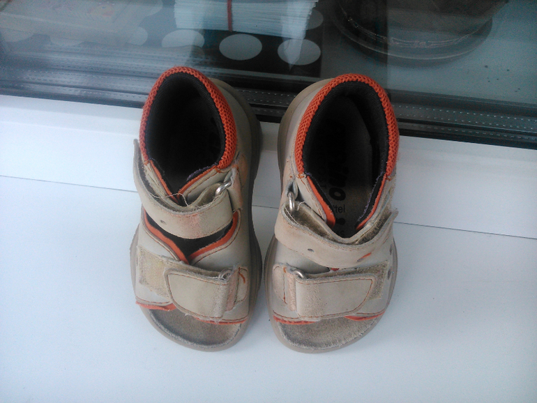 Обувь для мальчика и девочки от 6 мес до 21 р-ра))) Зимние сапоги 22 р-р. от 100 руб.