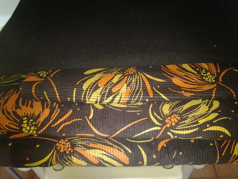 Девочки,  есть ткань