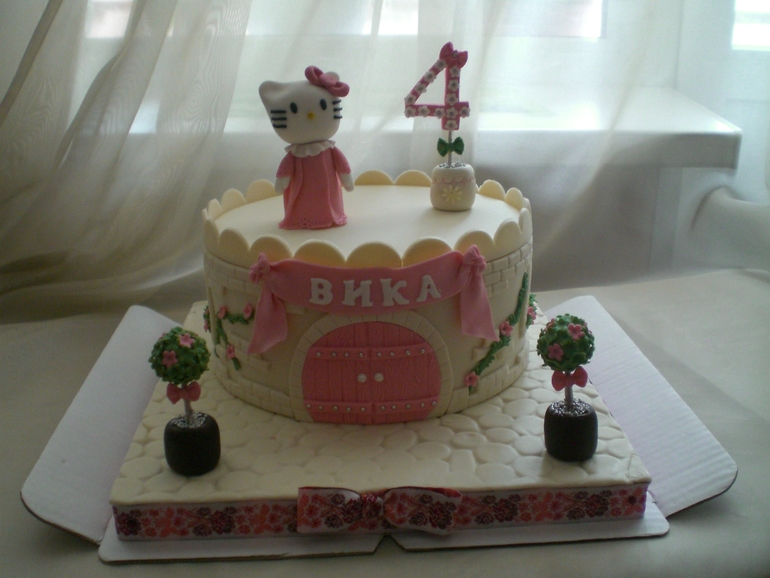 Торт для девочки с Китти