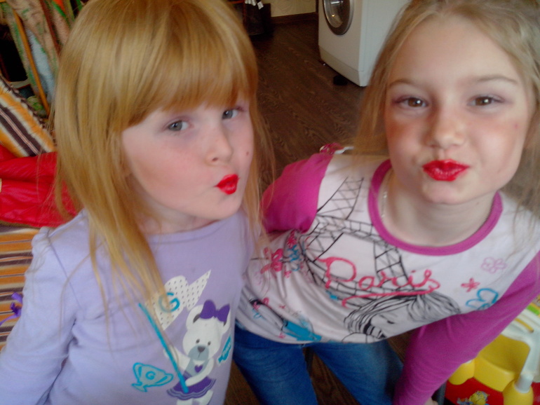 Игры в топ-моделей.