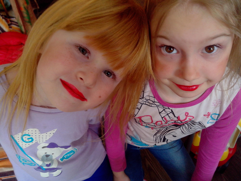 Игры в топ-моделей.