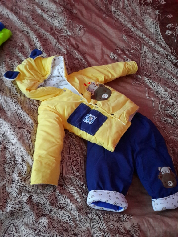 детские новые демисезонные костюмы