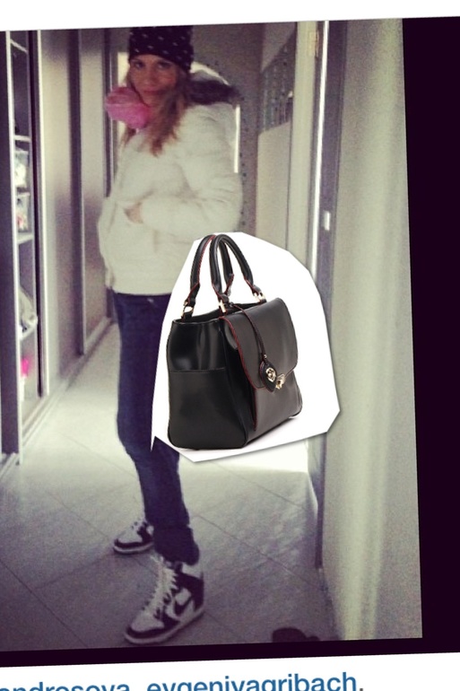 Выбираю сумку!) помогите?)