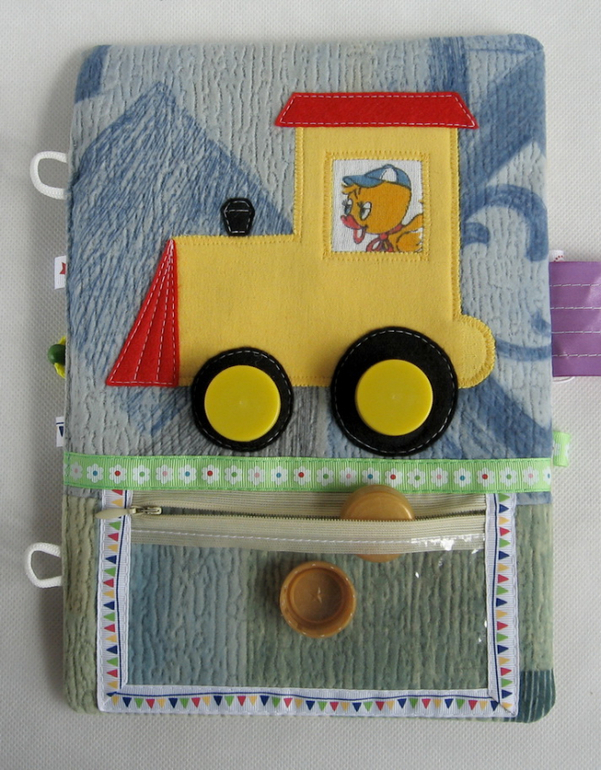 Развивающая книжечка.