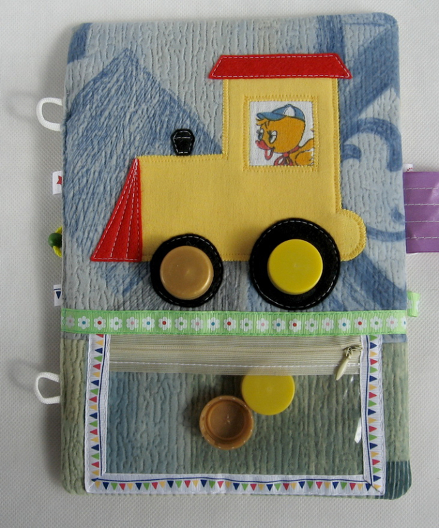 Развивающая книжечка.