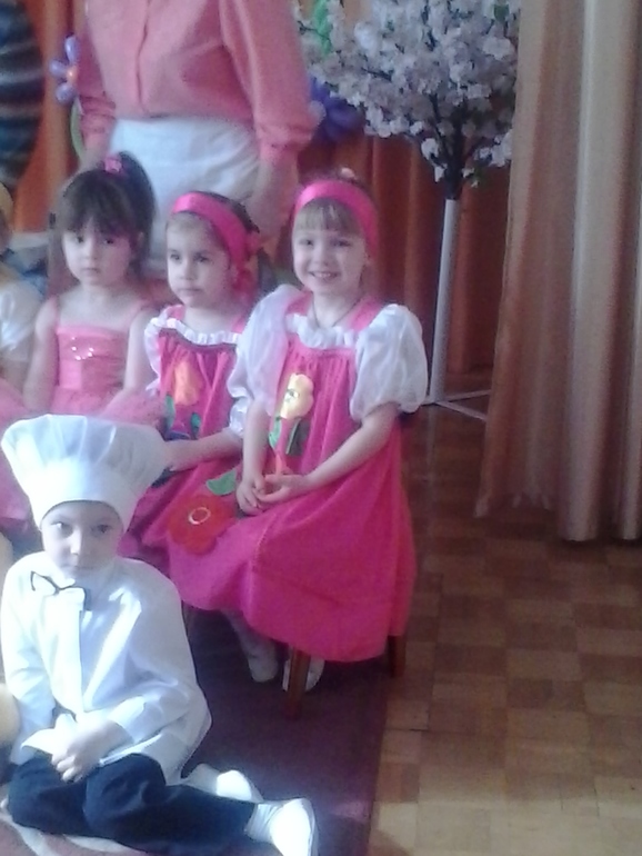 Утренник для мам)