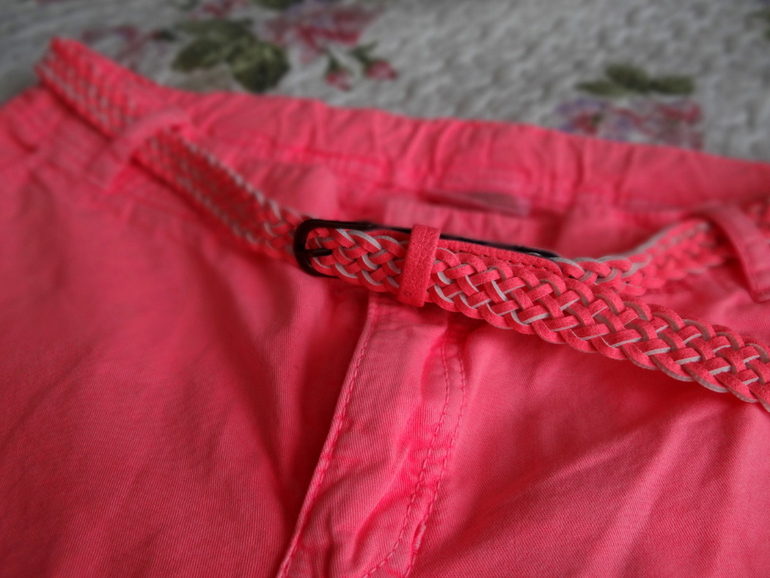 Новые шорты фирмы HM размер 164 (13-14 лет)