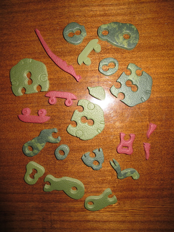 3D-пазл или мягкий конструктор из EVA материала.