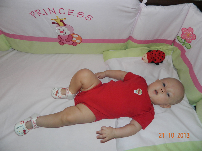 Женьке - печеньке 5 месяцев !